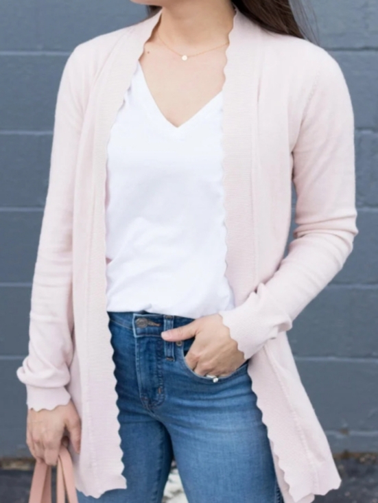 Evolution By Cyrus Sweaters - Scalloped Edge Open-Front Blush Cardigan